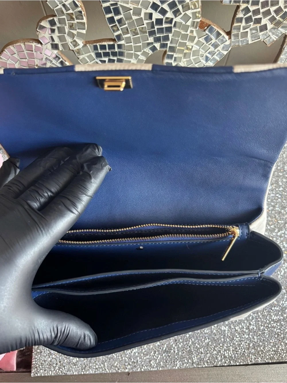 ⭐️kate spade Navy & White Stripe Leather Shoulder‎ Bag